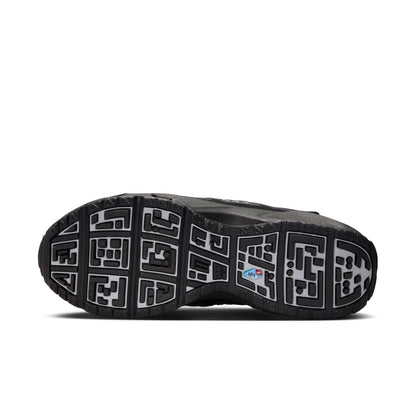 Air Max Sndr Black And Silver