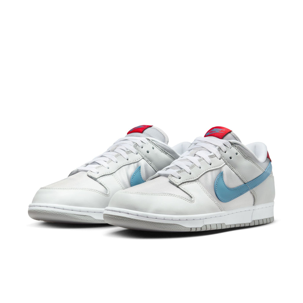 Dunk Low Silver Surfer