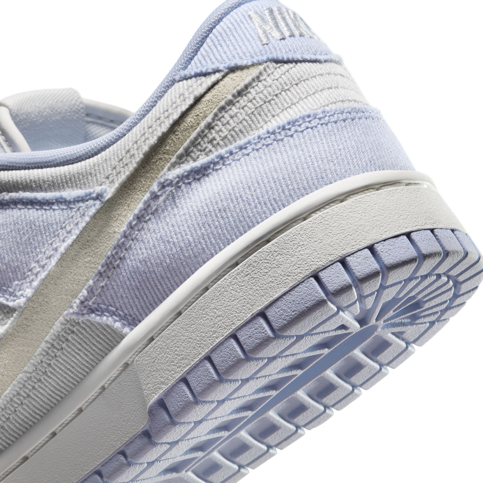Dunk Low Ghost Denim