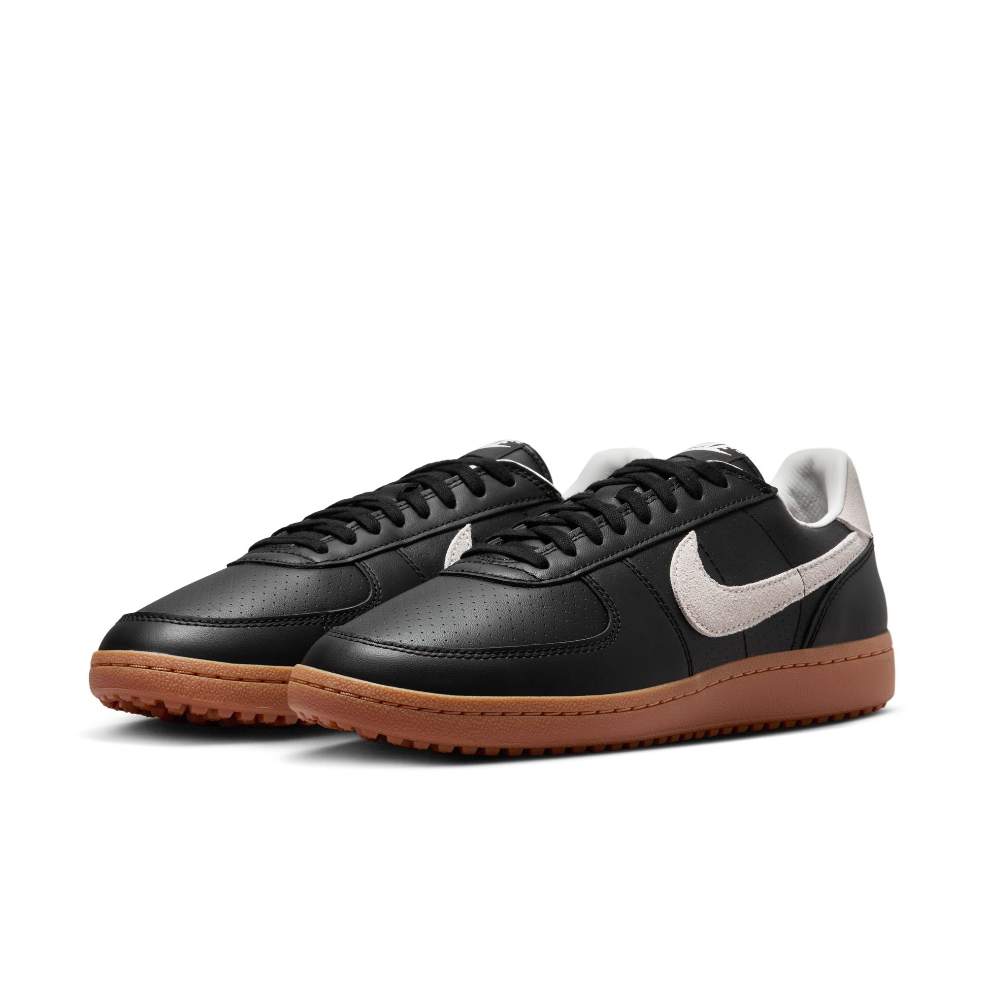 Field General '82 SP Black Sail Gum
