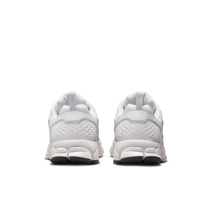 Vomero 5 White & Vast Grey GS