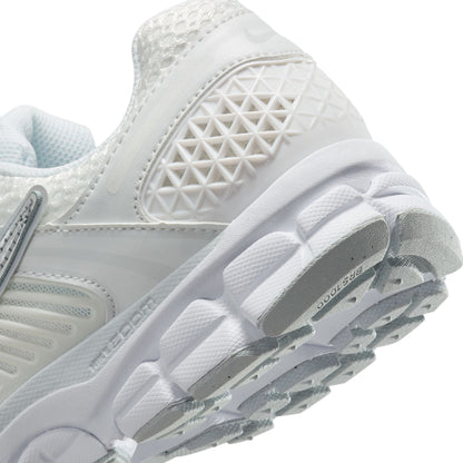 Zoom Vomero 5 Chrome Toe