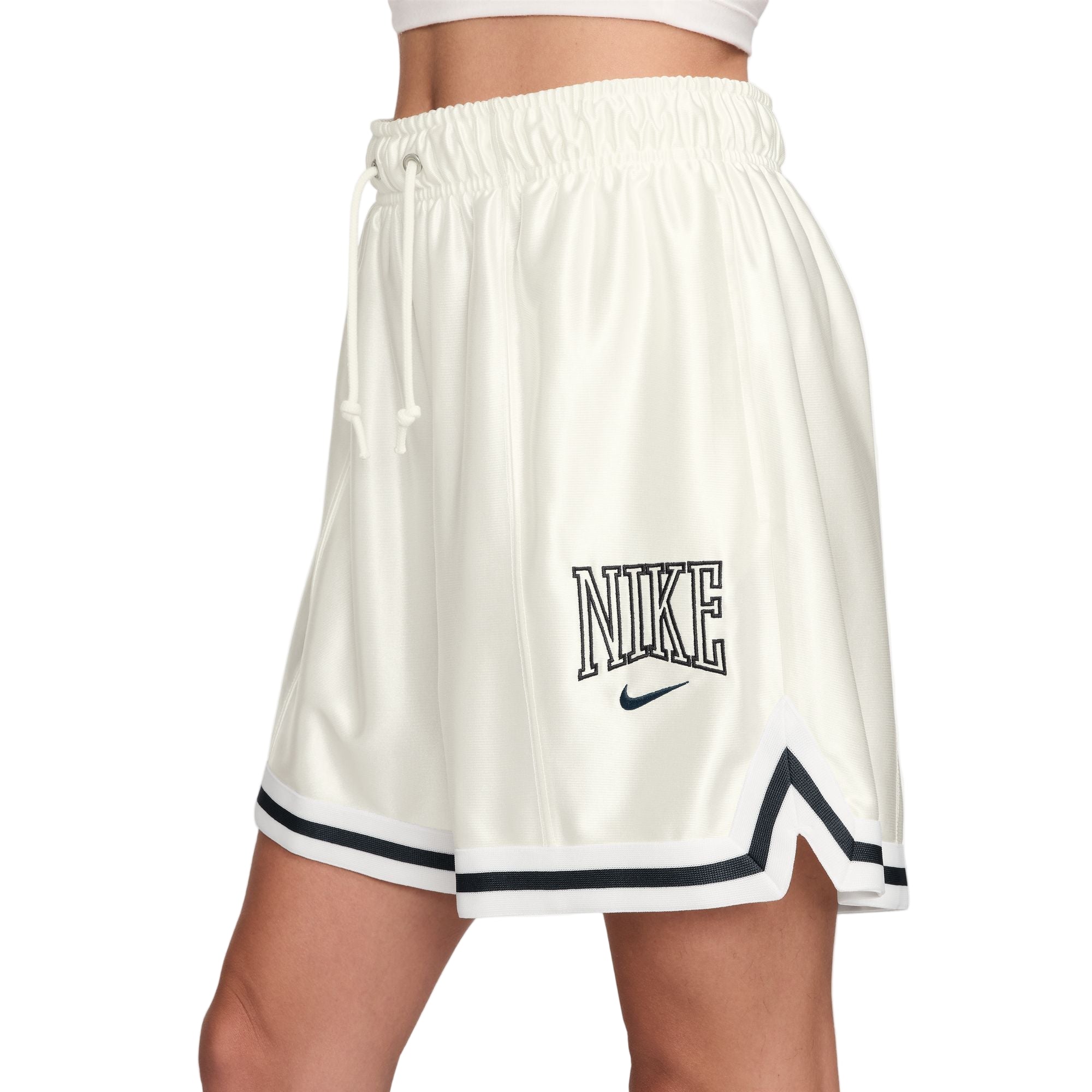 Loose Mid Rise Graphic Shorts White
