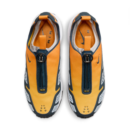 Air Max SNDR Canyon Gold and Deep Ocean