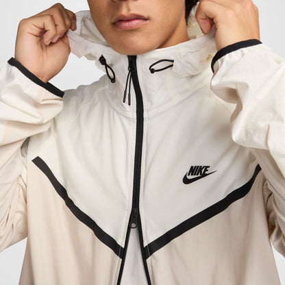 SportswearTech Woven Jacket