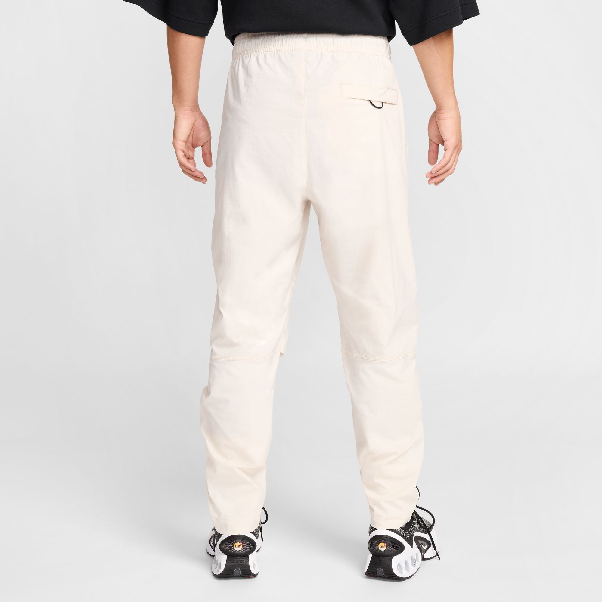 SportswearTech Woven Pants