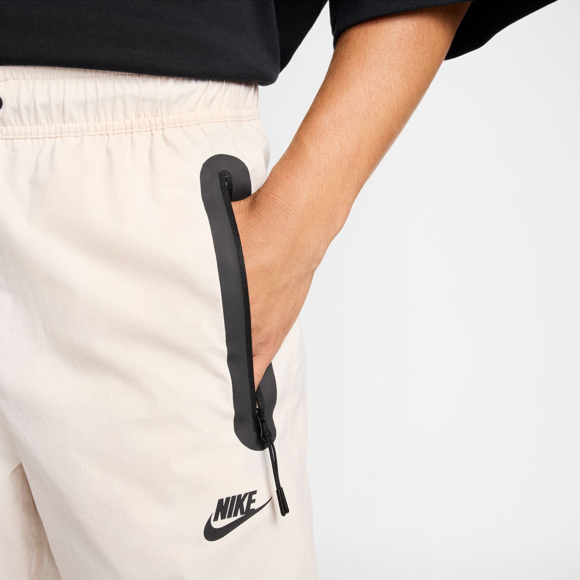 SportswearTech Woven Pants