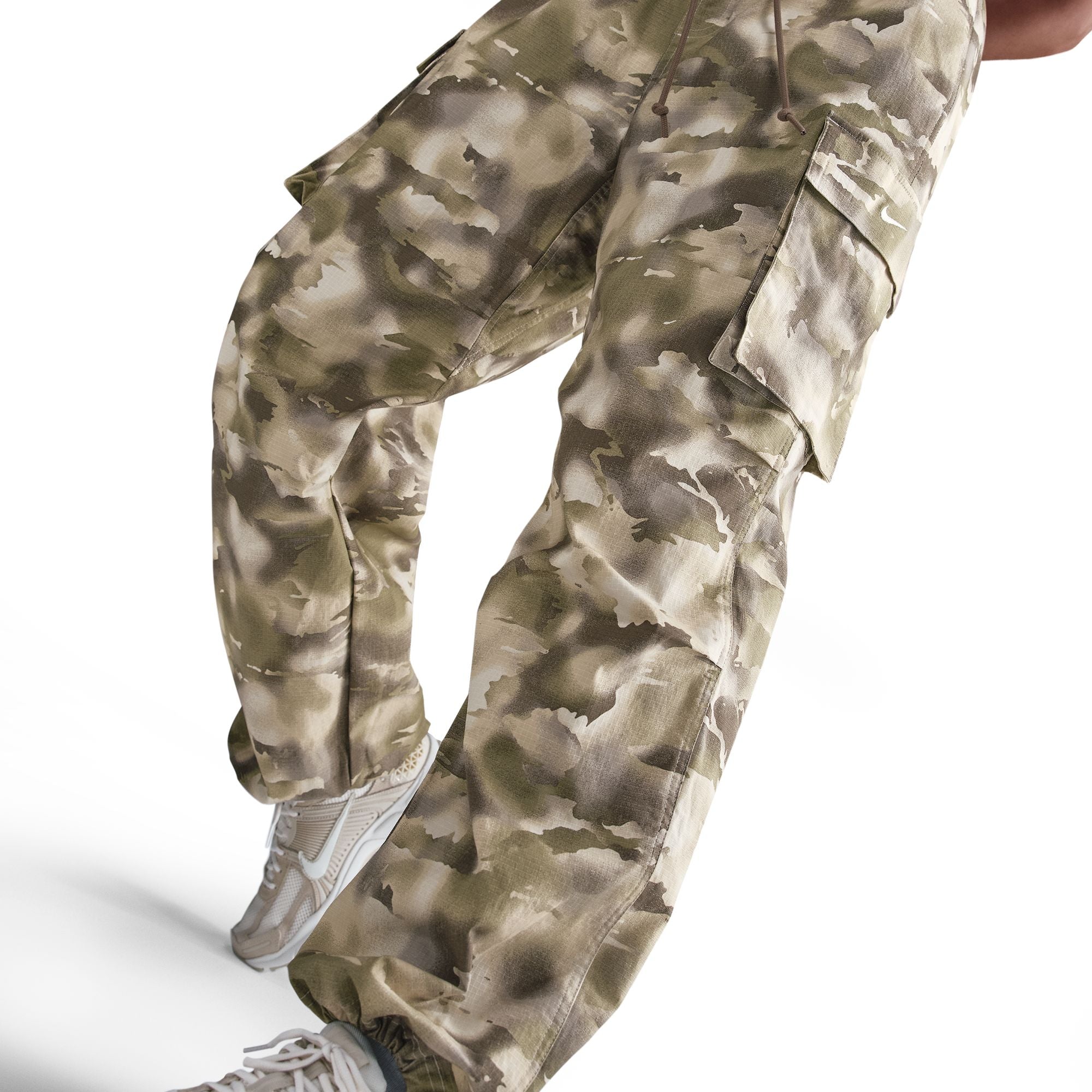 Mid-Rise Oversized Camo Cargo Trousers