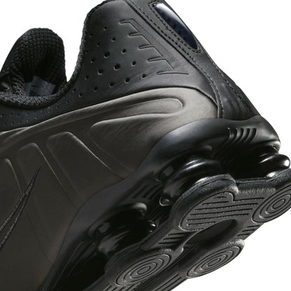 Shox R4 Black Bright Crimson