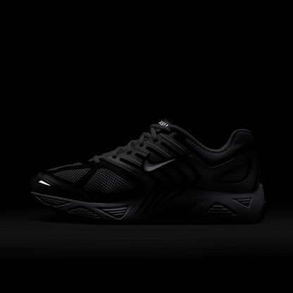 Air Peg 2K5 Metallic Silver White Black