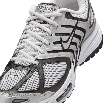 Air Peg 2K5 Metallic Silver White Black