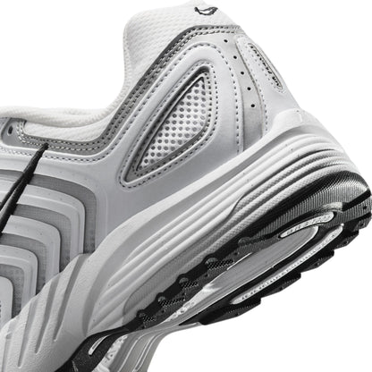 Air Pegasus 2005 Football Grey White