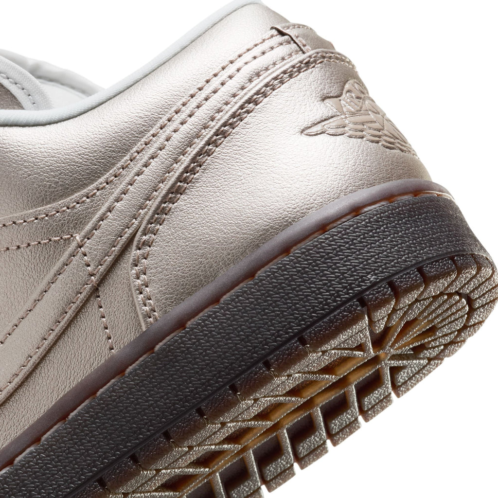 Jordan 1 Low SE Metallic Zinc
