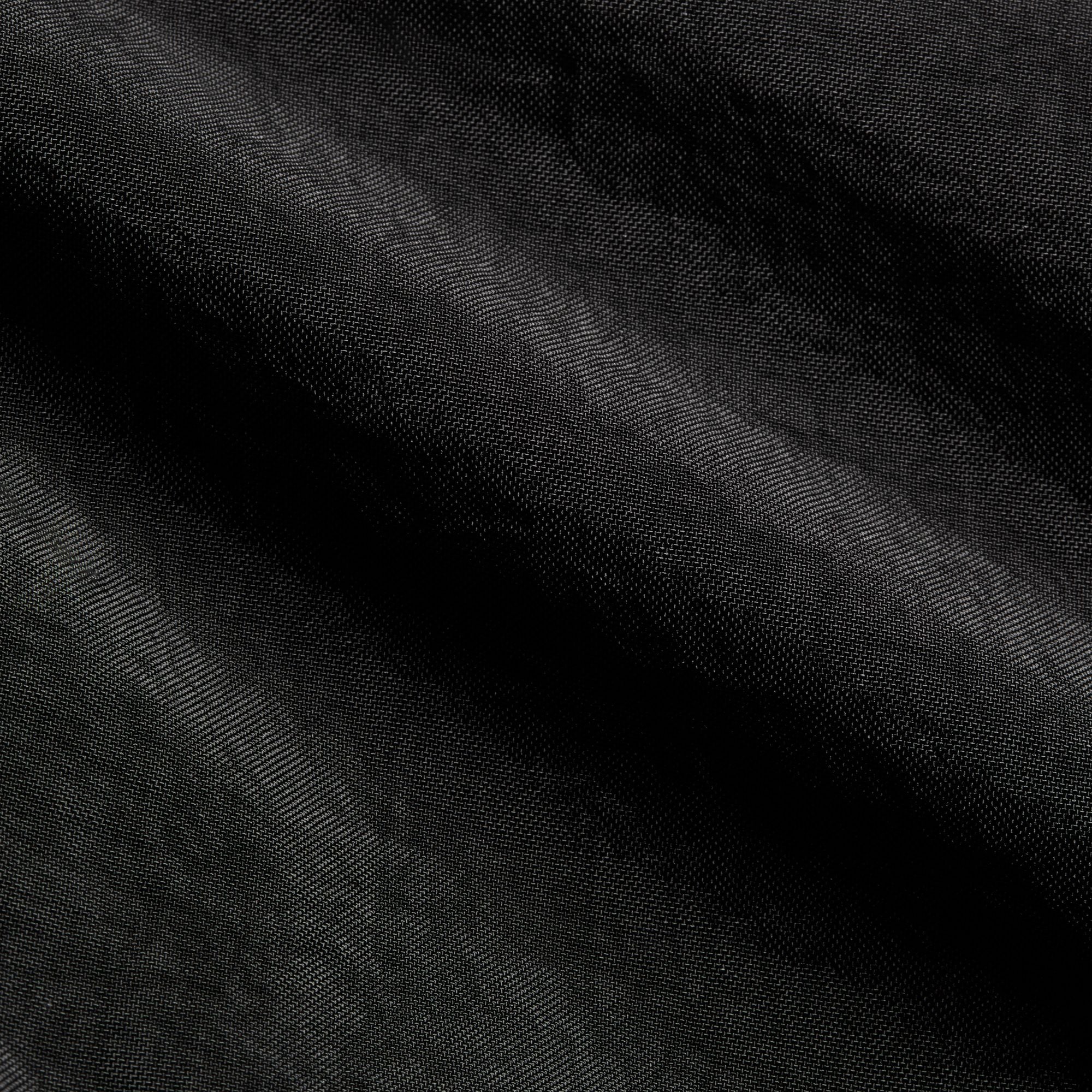 Aura Crescent Cross-Body Bag (4L)