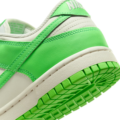 Dunk Low Green Strike