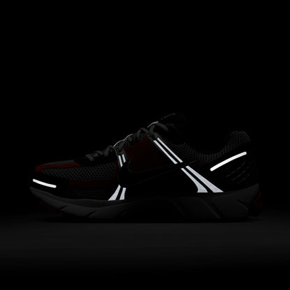 Zoom Vomero 5