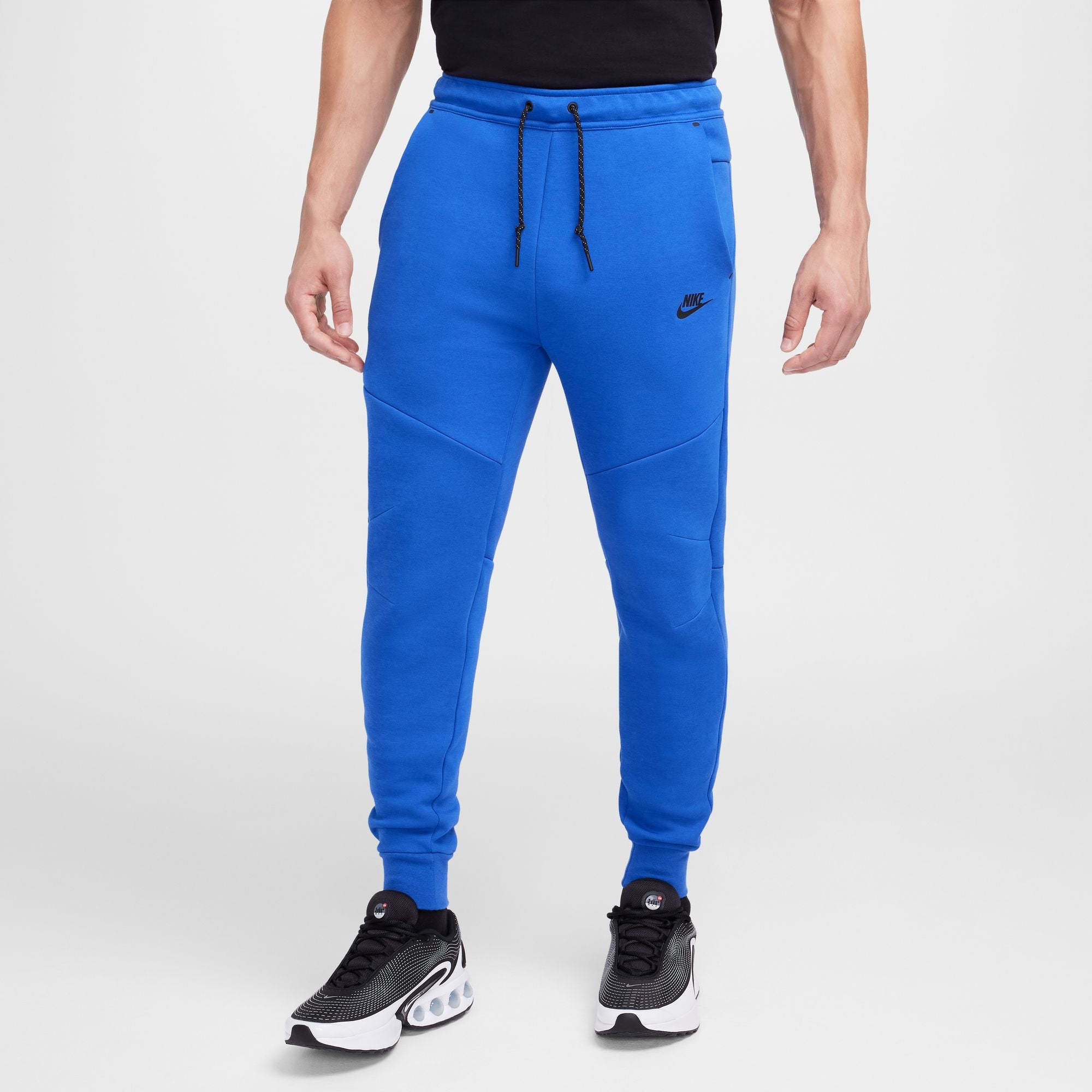 HV0959-480-Men Nsw Tech Fleece Joggers