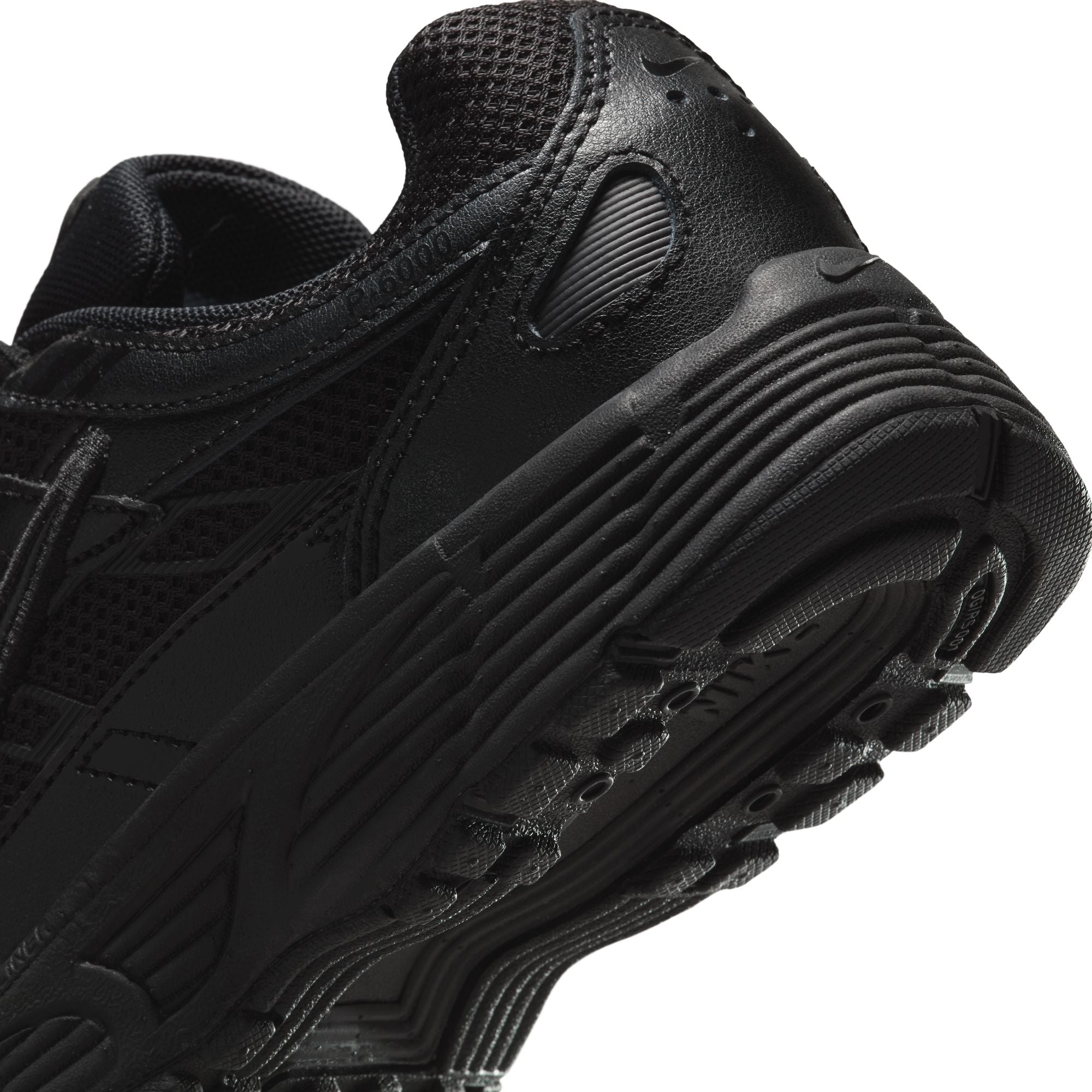 P 6000 Black 6000 GS