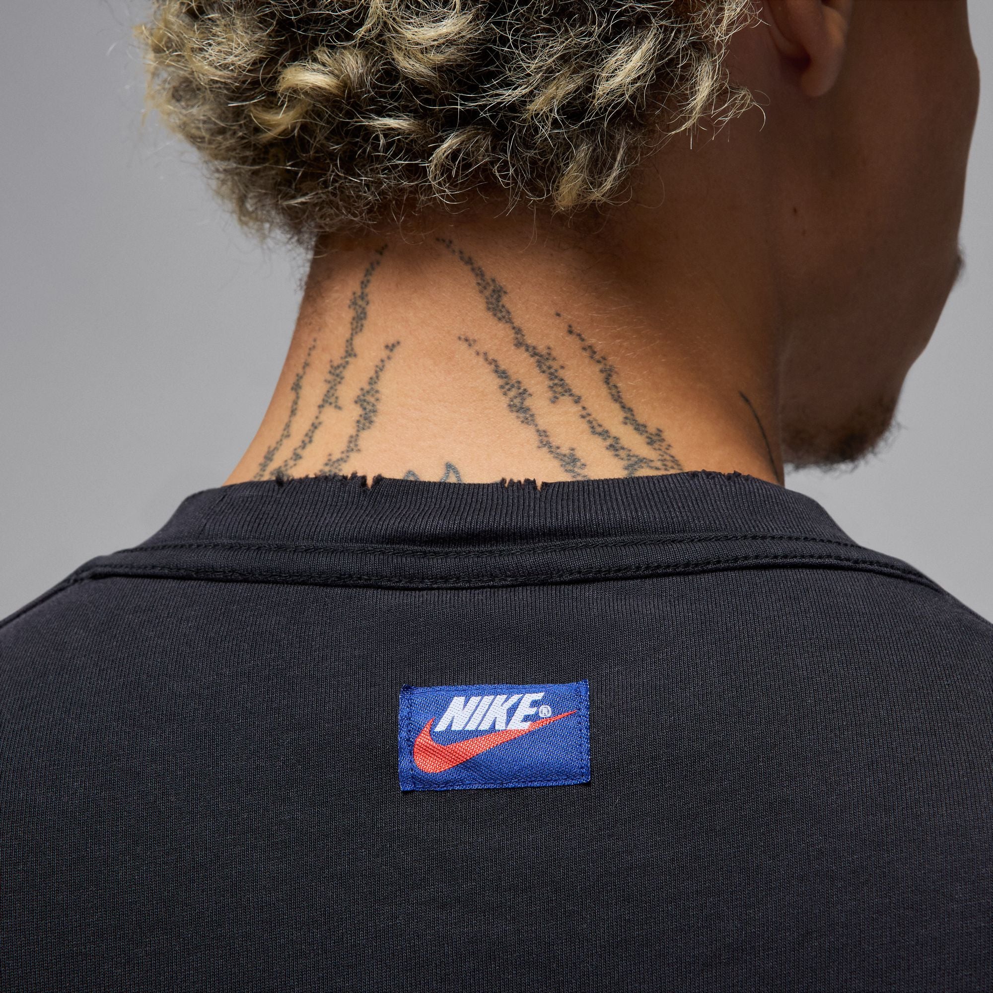 Jordan Rare Air Long-Sleeve T-Shirt