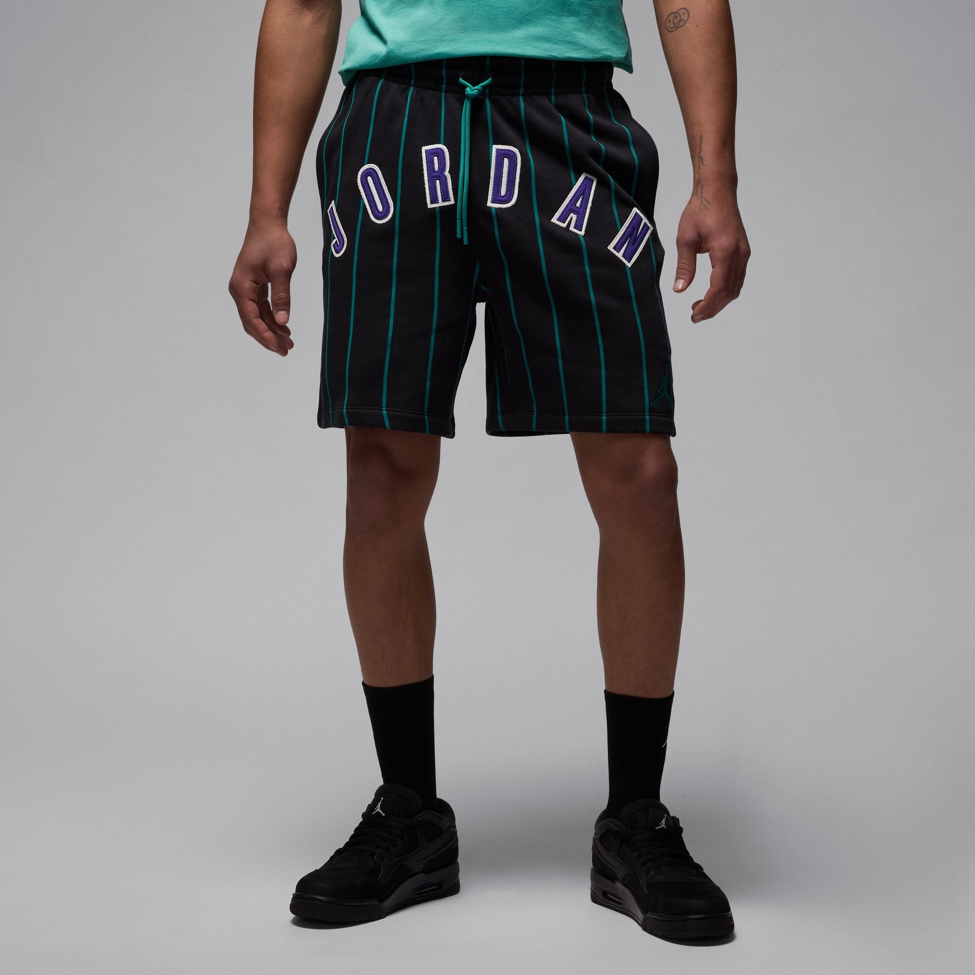 Jordan shorts striped black