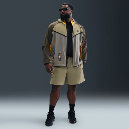 Tech Woven Shorts Brown