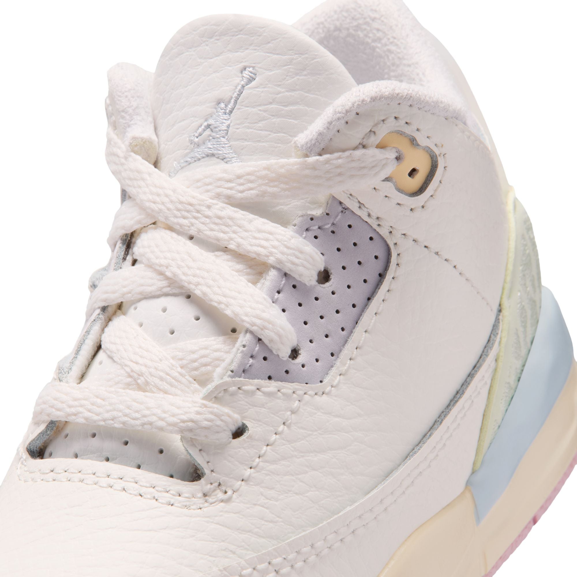 Air Jordan 3 Retro Spring Is In The Air TD