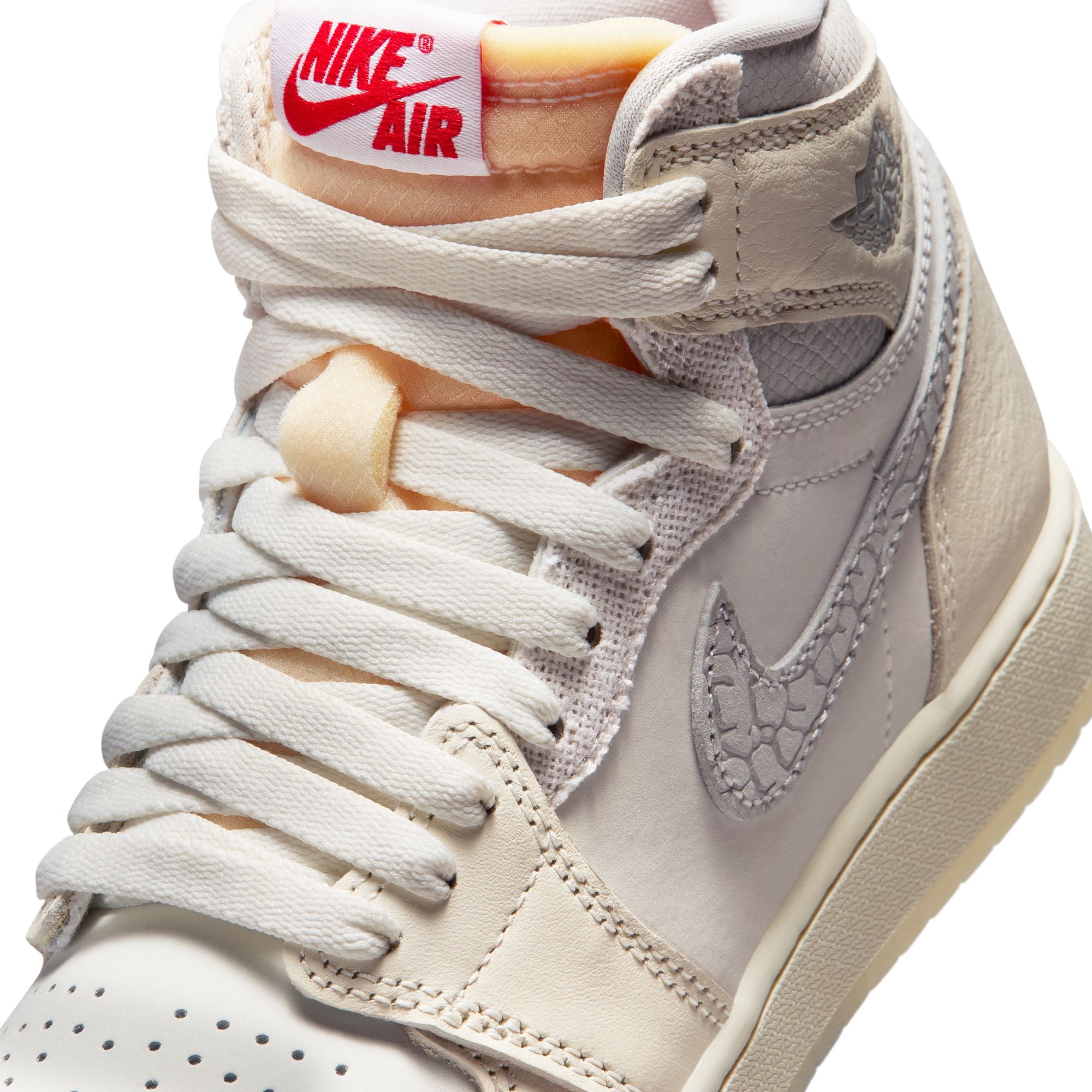 Jordan 1 Retro High OG Sail University Red GS – WOODstack