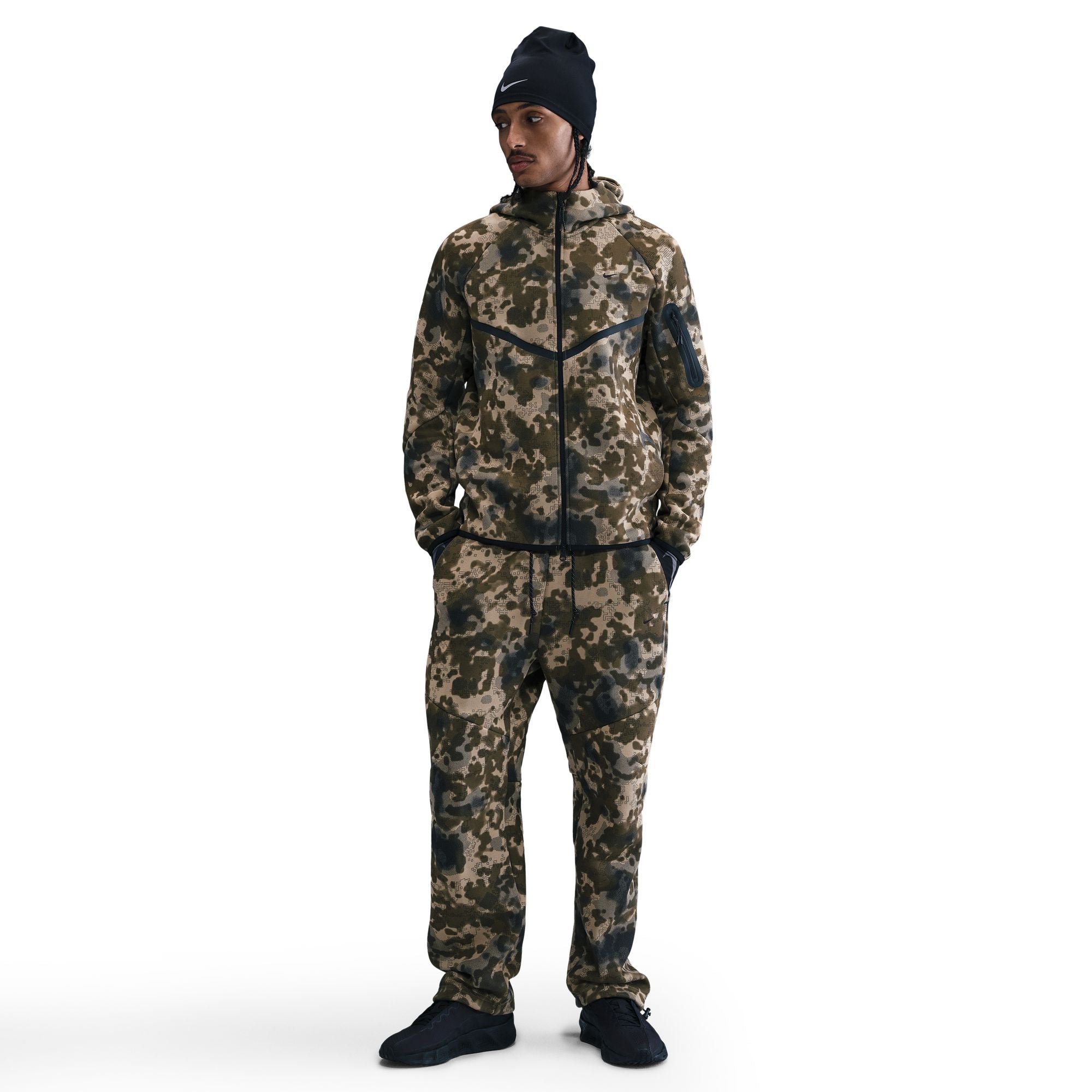 Tech Open Hem Fleece Camo Pants