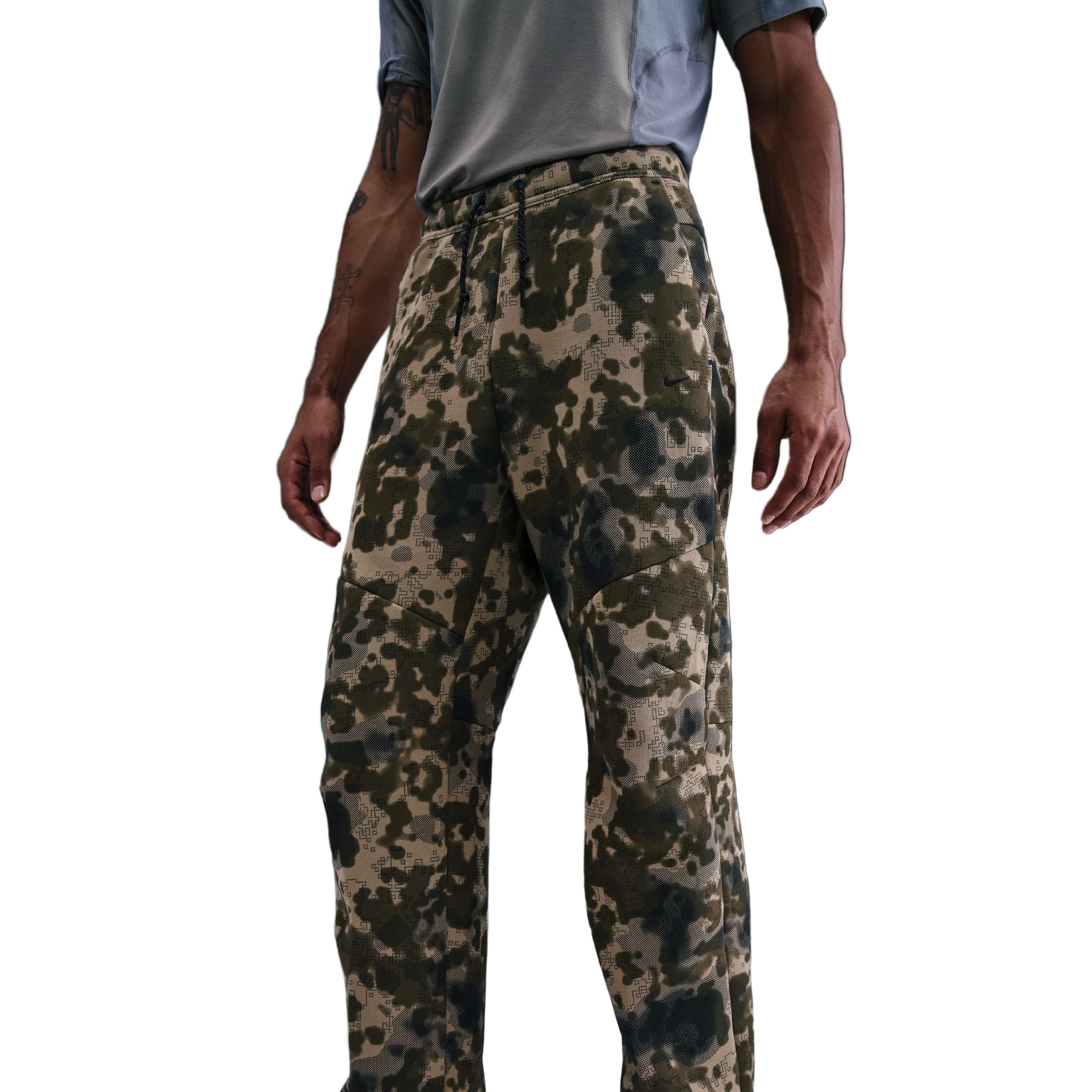 Tech Open Hem Fleece Camo Pants