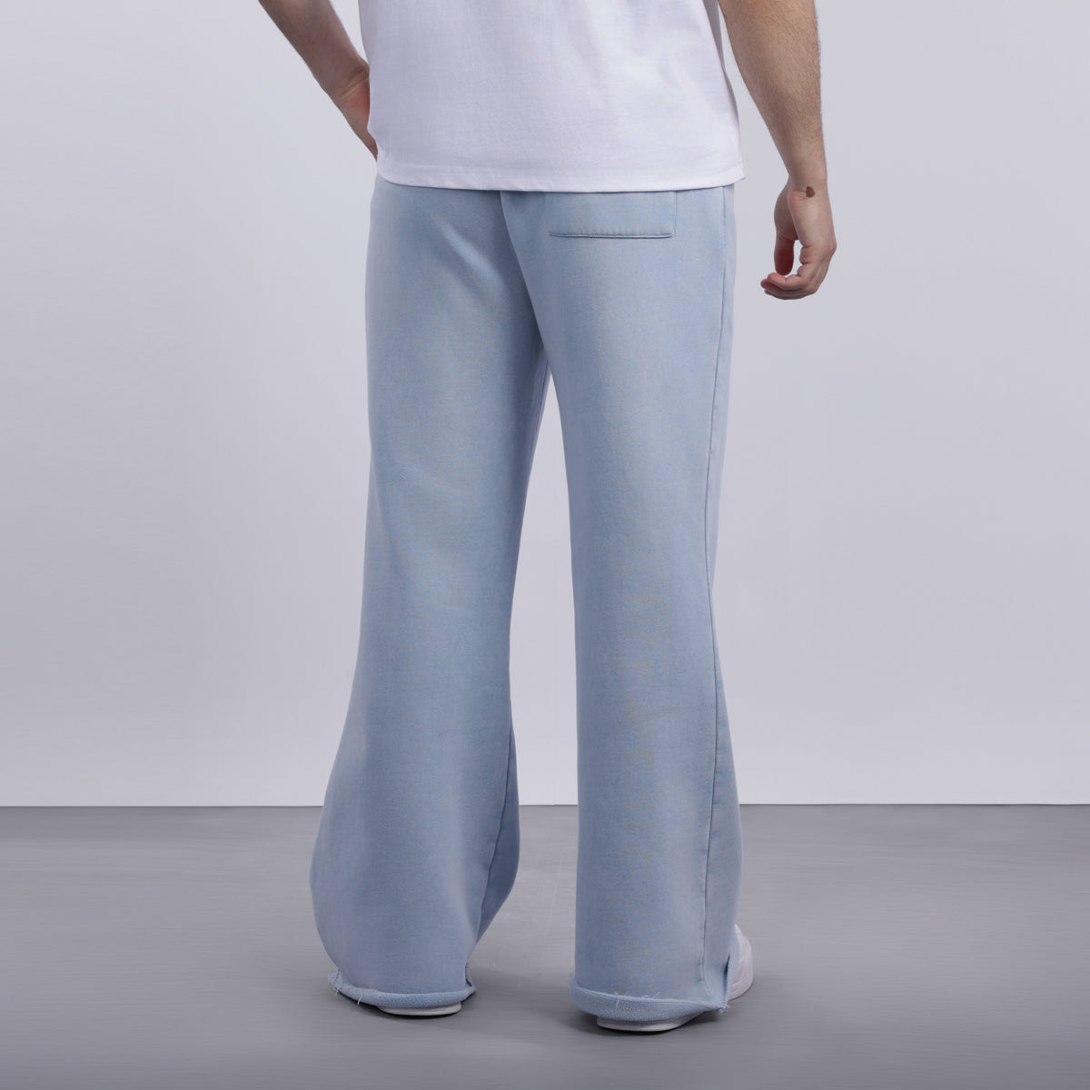 SHADOW ARC OPEN LEG SWEATPANTS