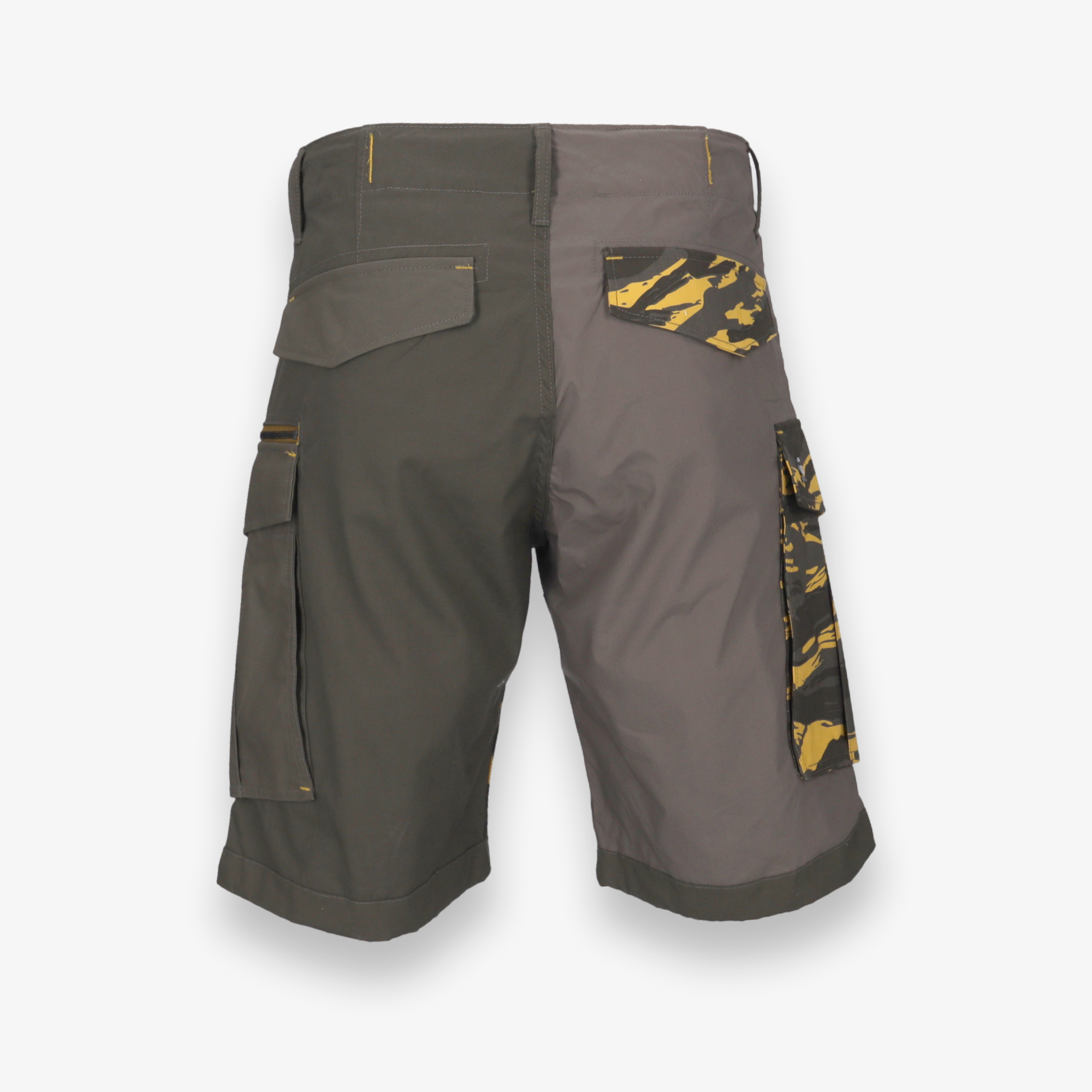 Rovic Mix Zip Relaxed Shorts