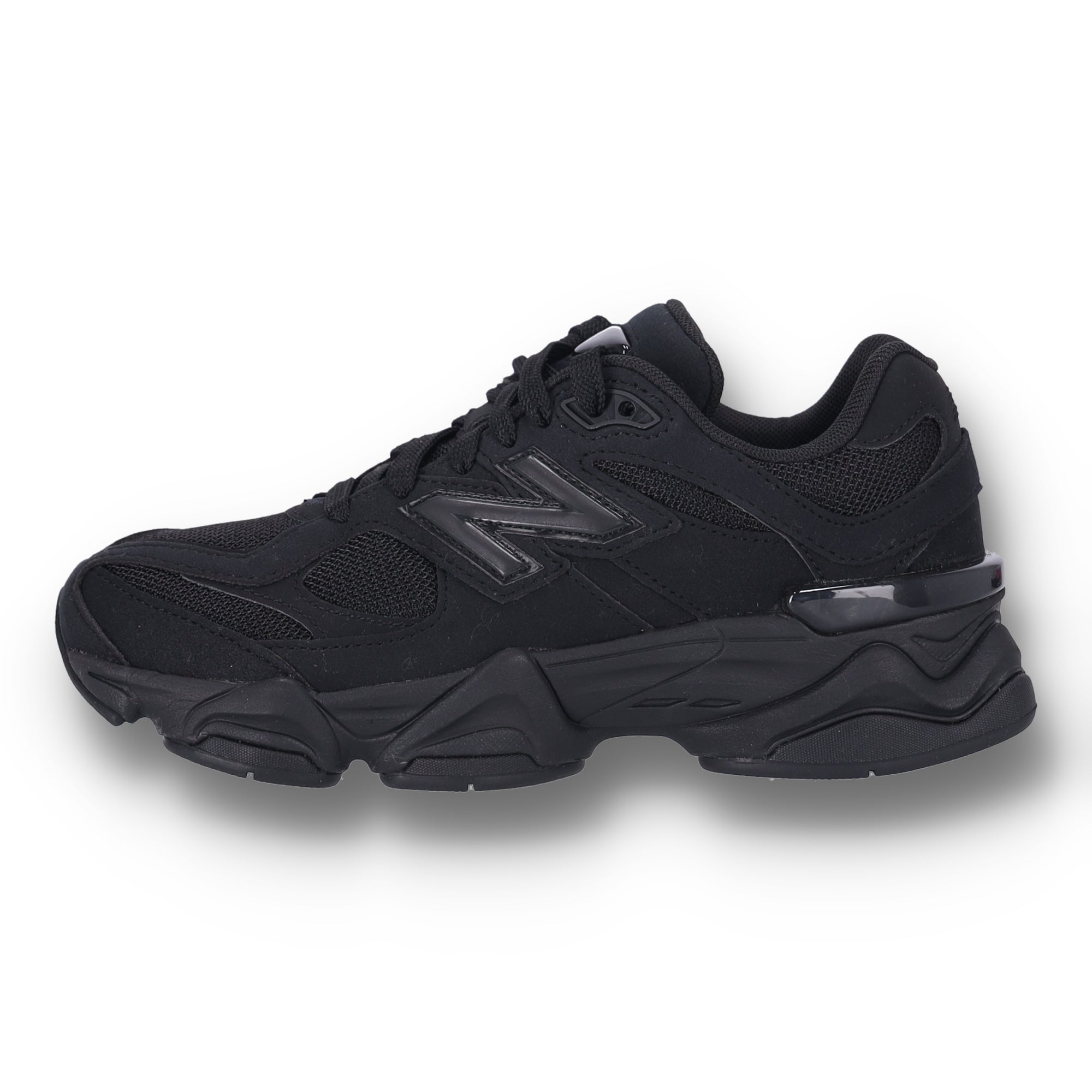 9060 Triple Black GS