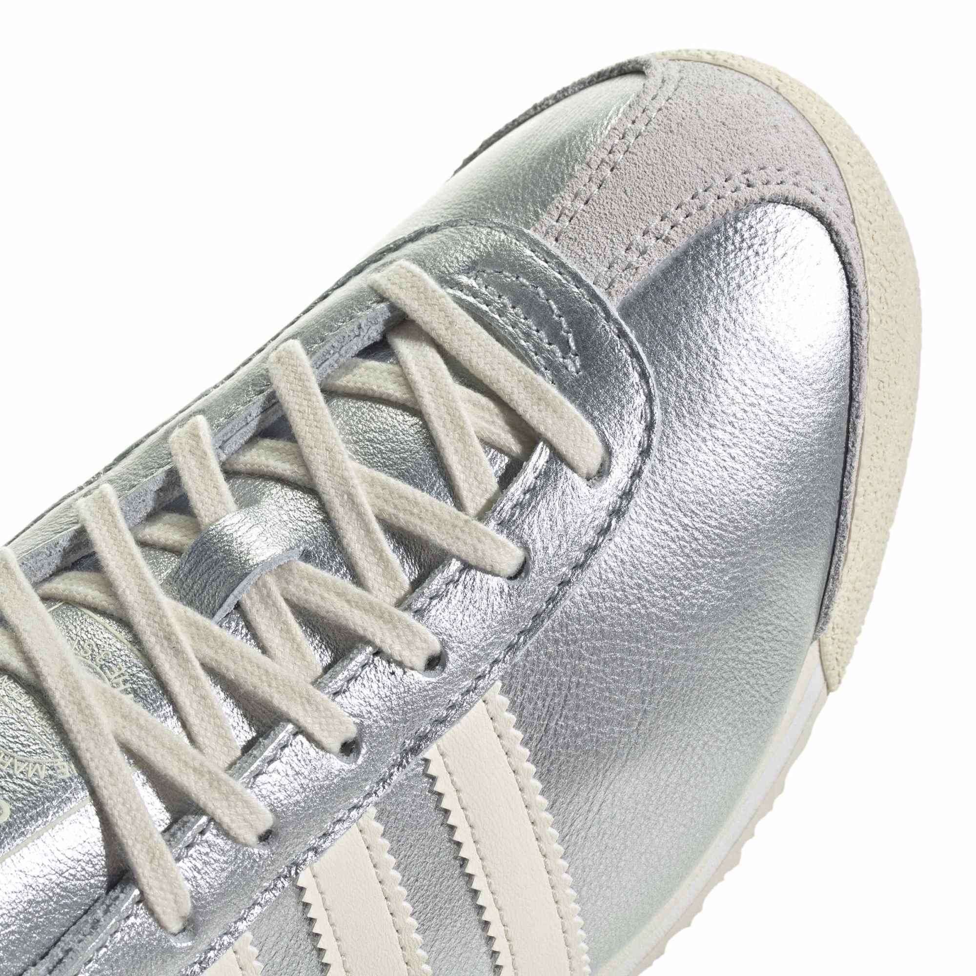 Italia 70s Silver