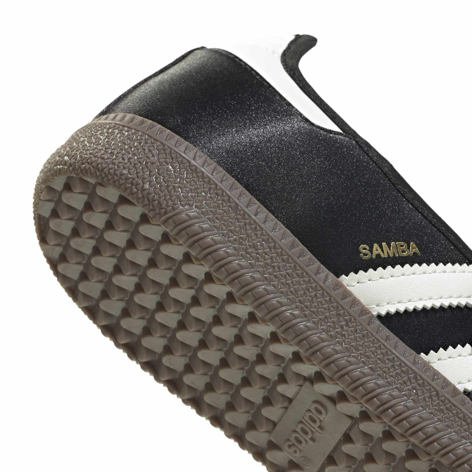 Samba Jane Core Black Off White Gold Metallic