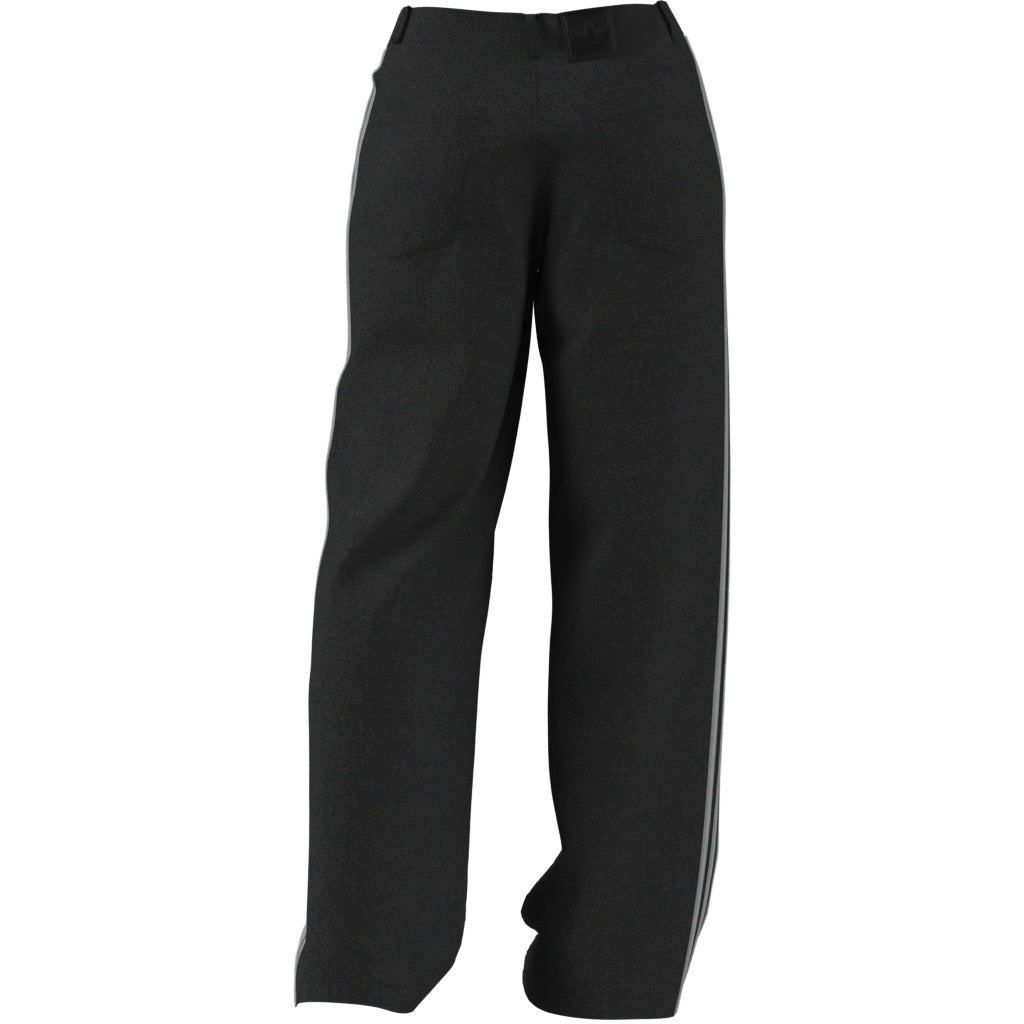 JD3109_7_APPAREL_ZIP-