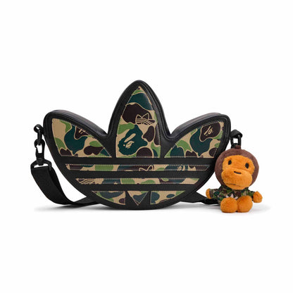 Trefoil Shoulder  Black Bag