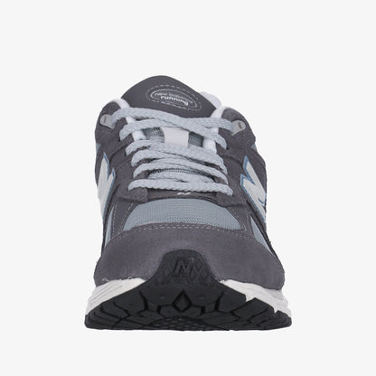 New Balance 2002R