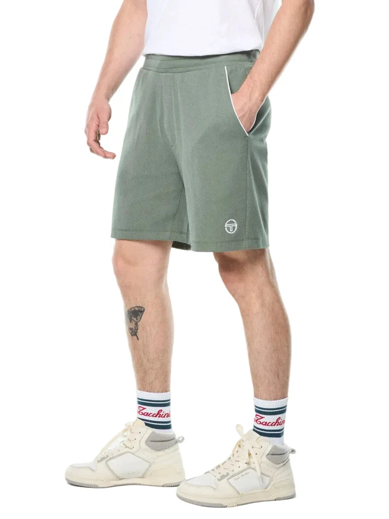 Agiato Short-Laurel Wreath