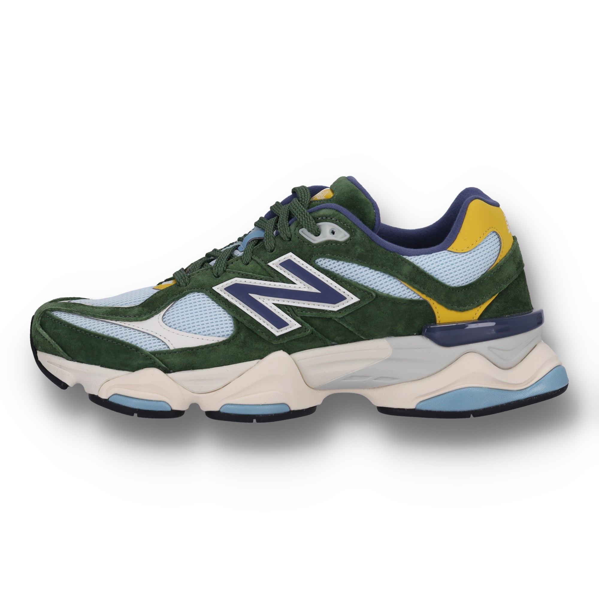 9060 Dark Alpine Green