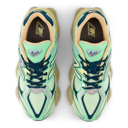 9060 Sweetgrass Deep Ocean