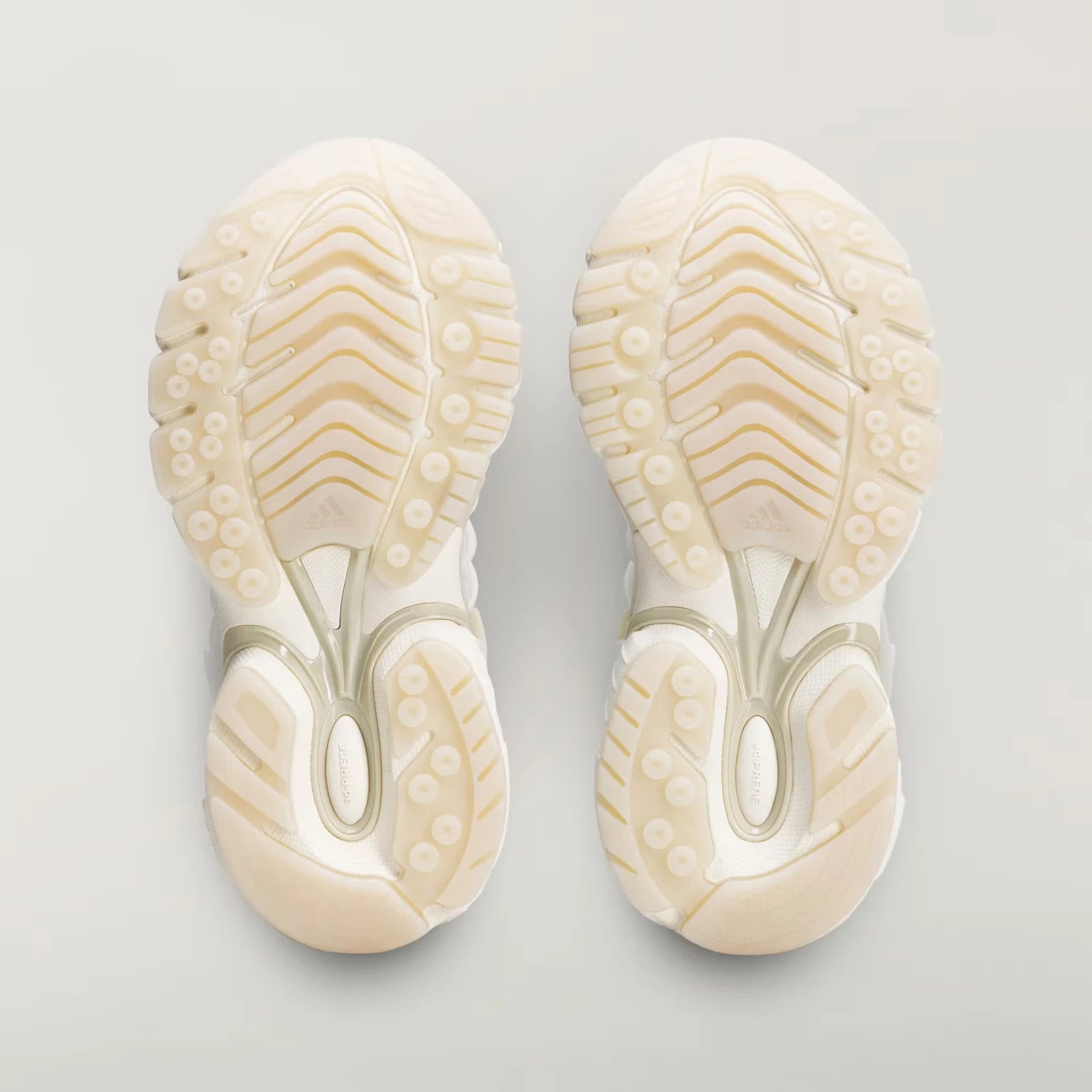 Adistar Jellyfish Pharrell Williams