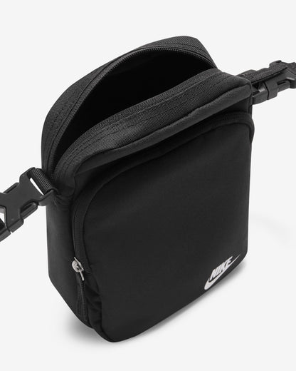 DB0456-010-Nike Heritage Crossbody Bag (4L)