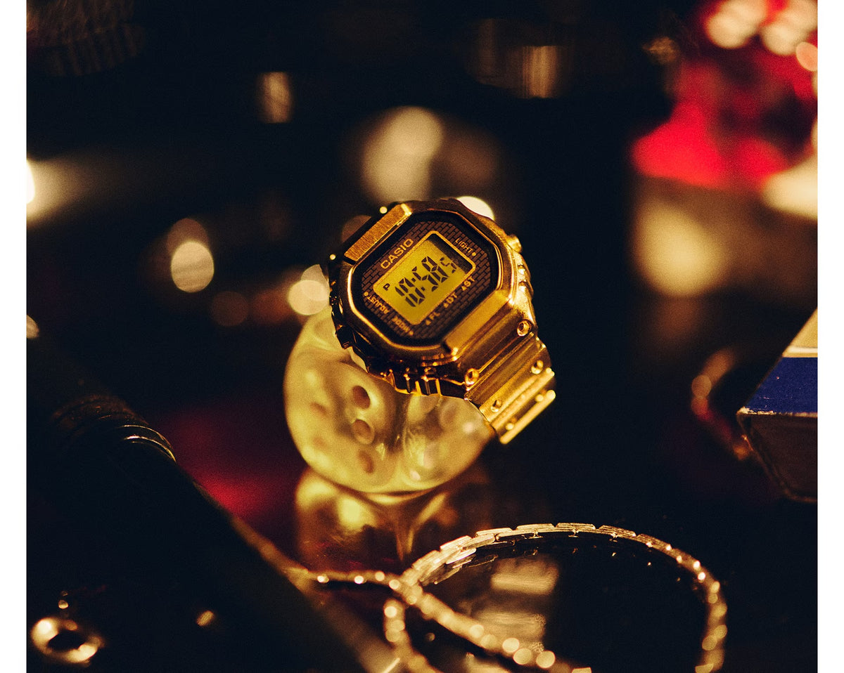 CRW001G 9 Yellow Ring Watch