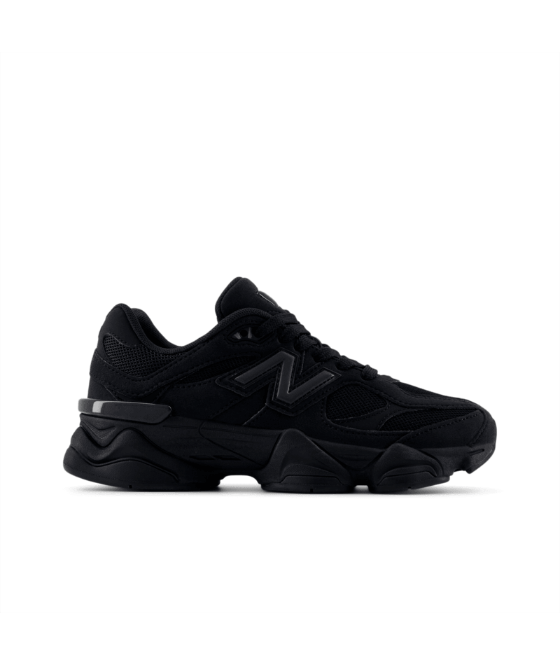 9060 Triple Black GS