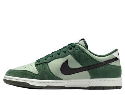Dunk Low Retro SE sneakers