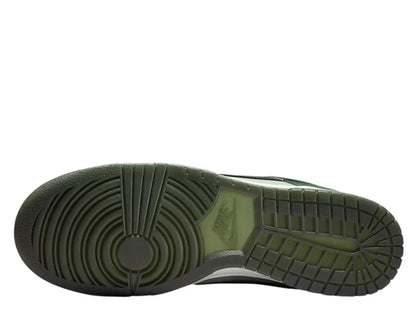 Dunk Low Retro SE sneakers