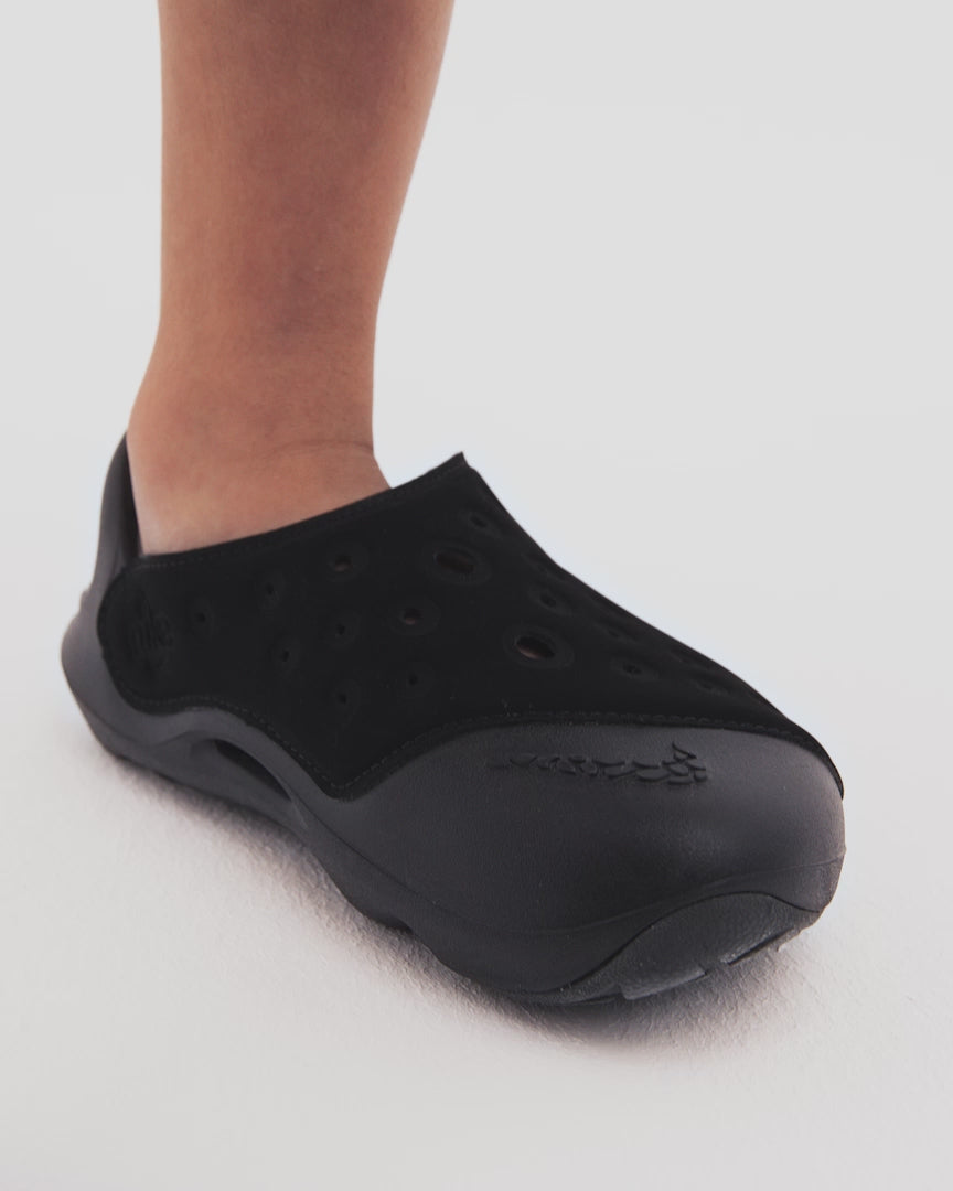 Aqua Swoosh Anthracite Black PS