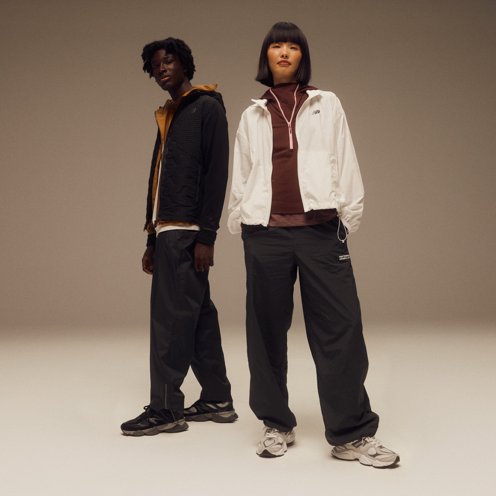 9060 Black Castlerock Grey