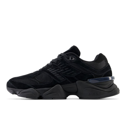 9060 Black Castlerock