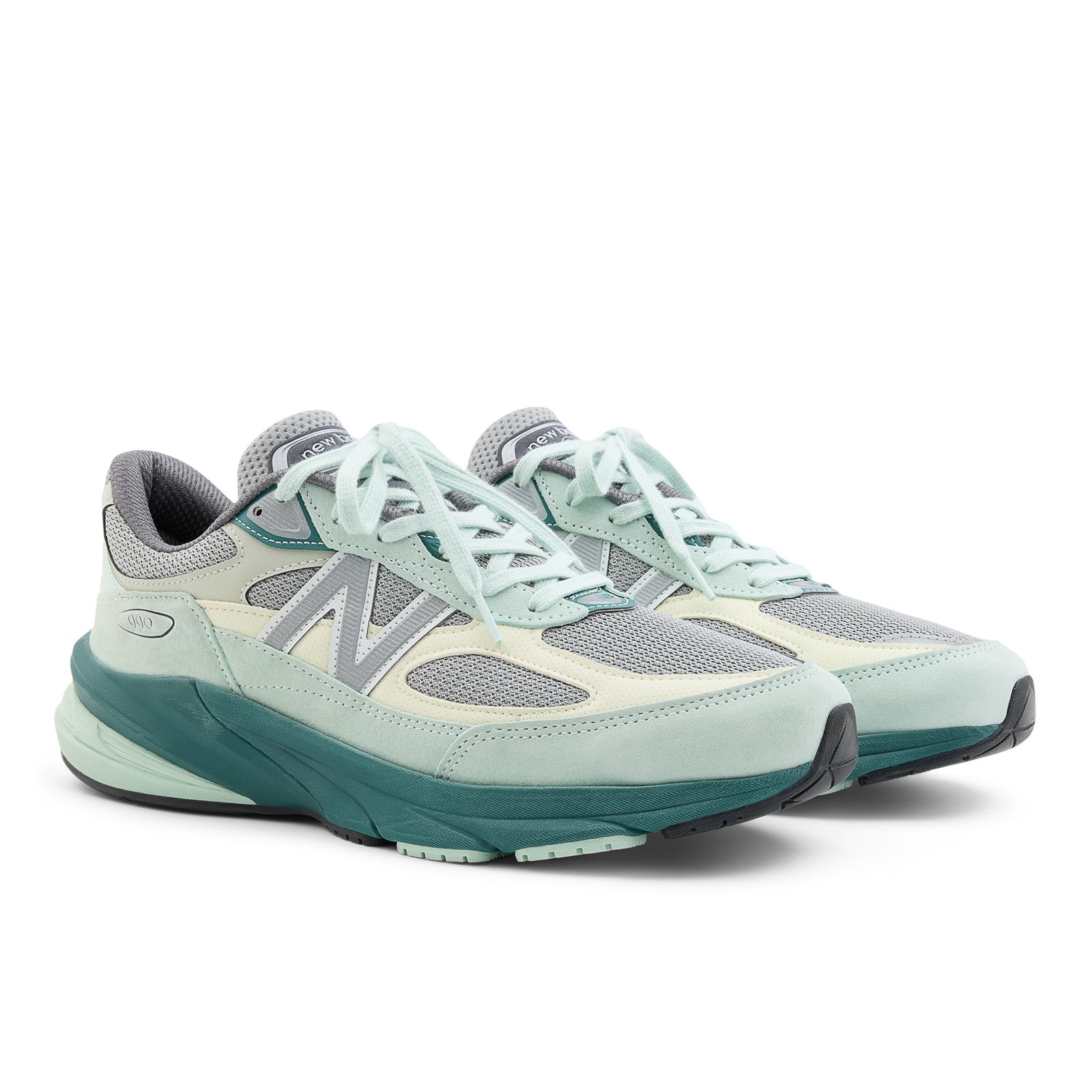 990v6 Clay Ash